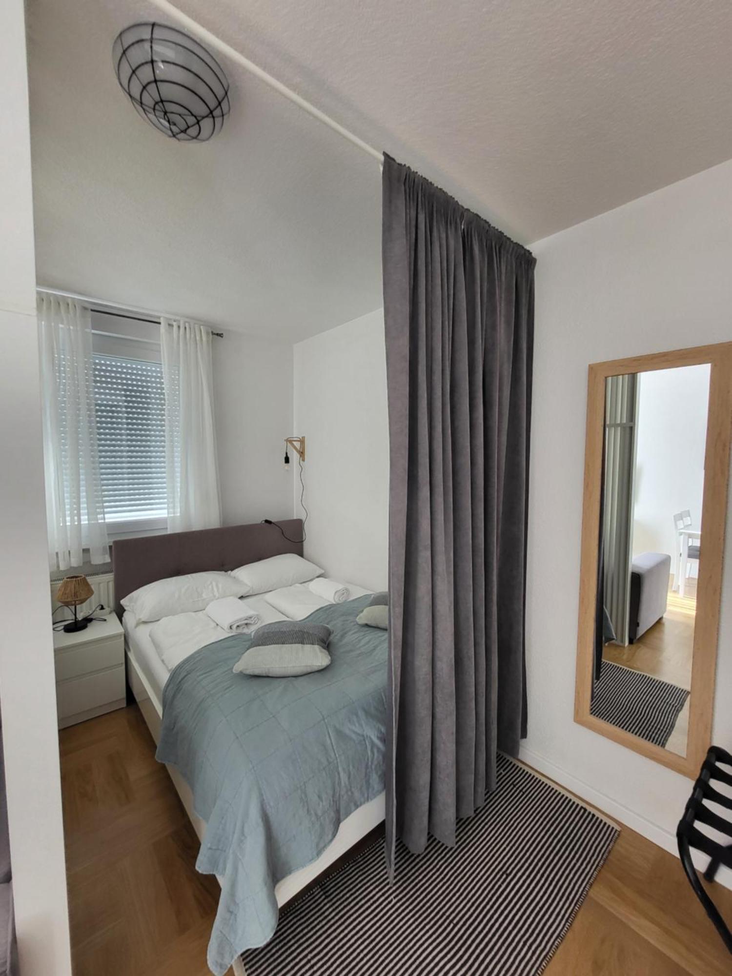 Studio Apartman Ana Zagreb Exterior foto